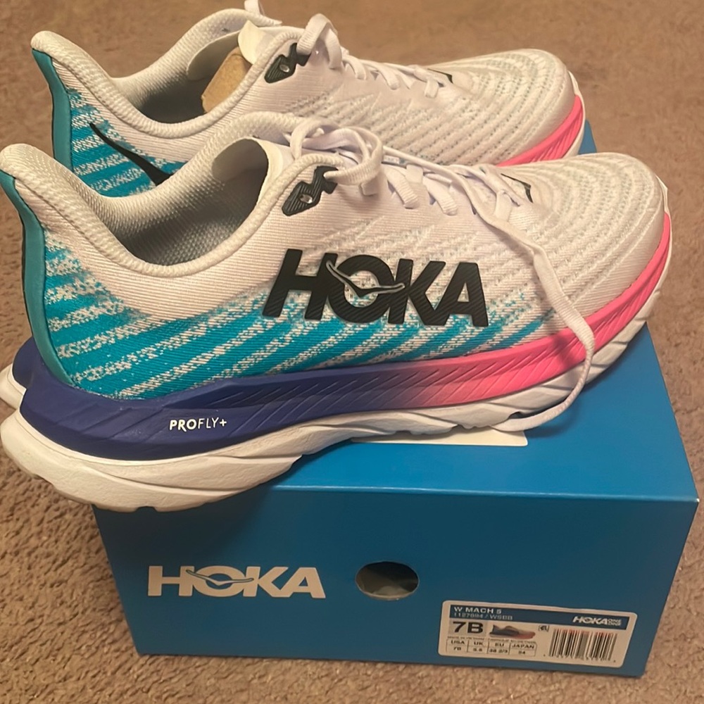 Women’s Hoka Mach 5